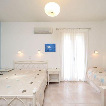 Irini Studios Agia Anna  Стая снимка